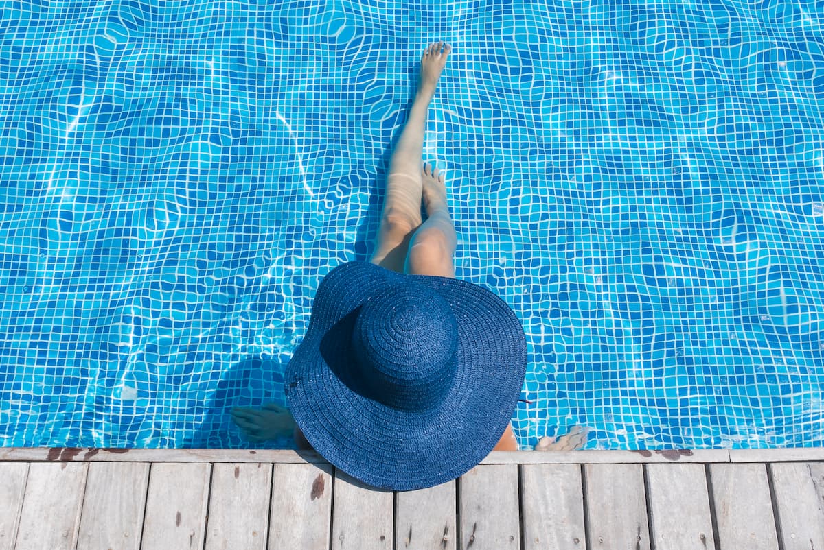 col de cygne piscine