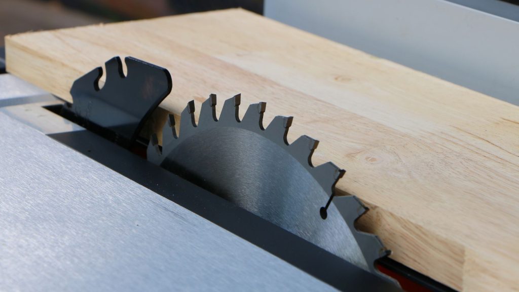 scie sur table en 2025